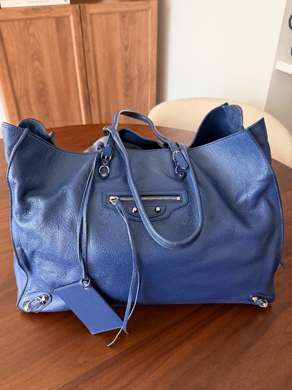 Balenciaga Papier A4 Zip Around Tote